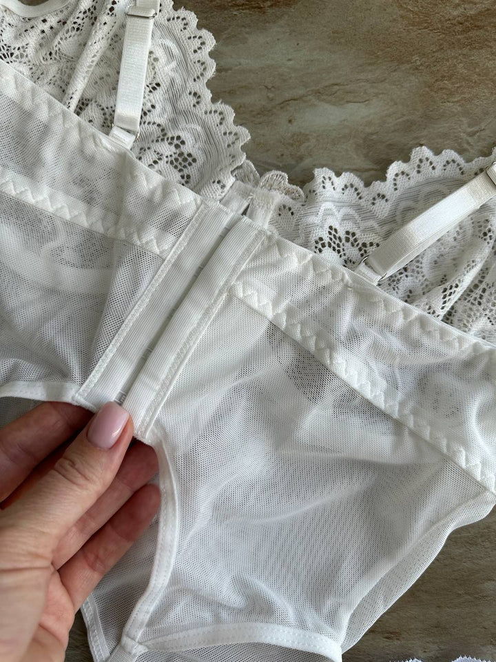 Leyla™ | Set elegant de lenjerie de mireasă